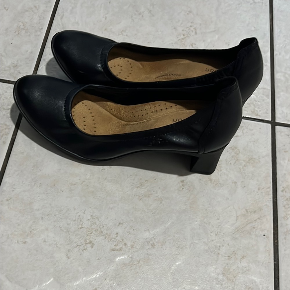 Classic Black Women's Pumps